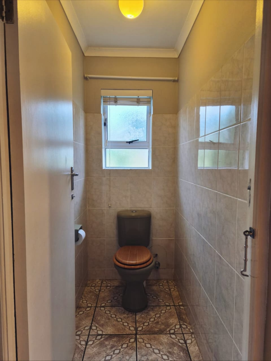 3 Bedroom Property for Sale in Stilbaai Wes Western Cape